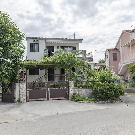 Apartment Brnabic Рогозница Экстерьер фото