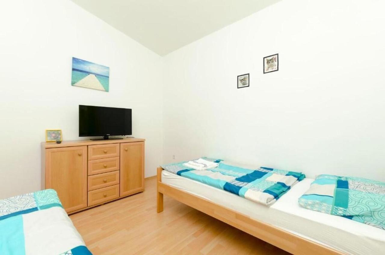 Apartment Brnabic Рогозница Экстерьер фото