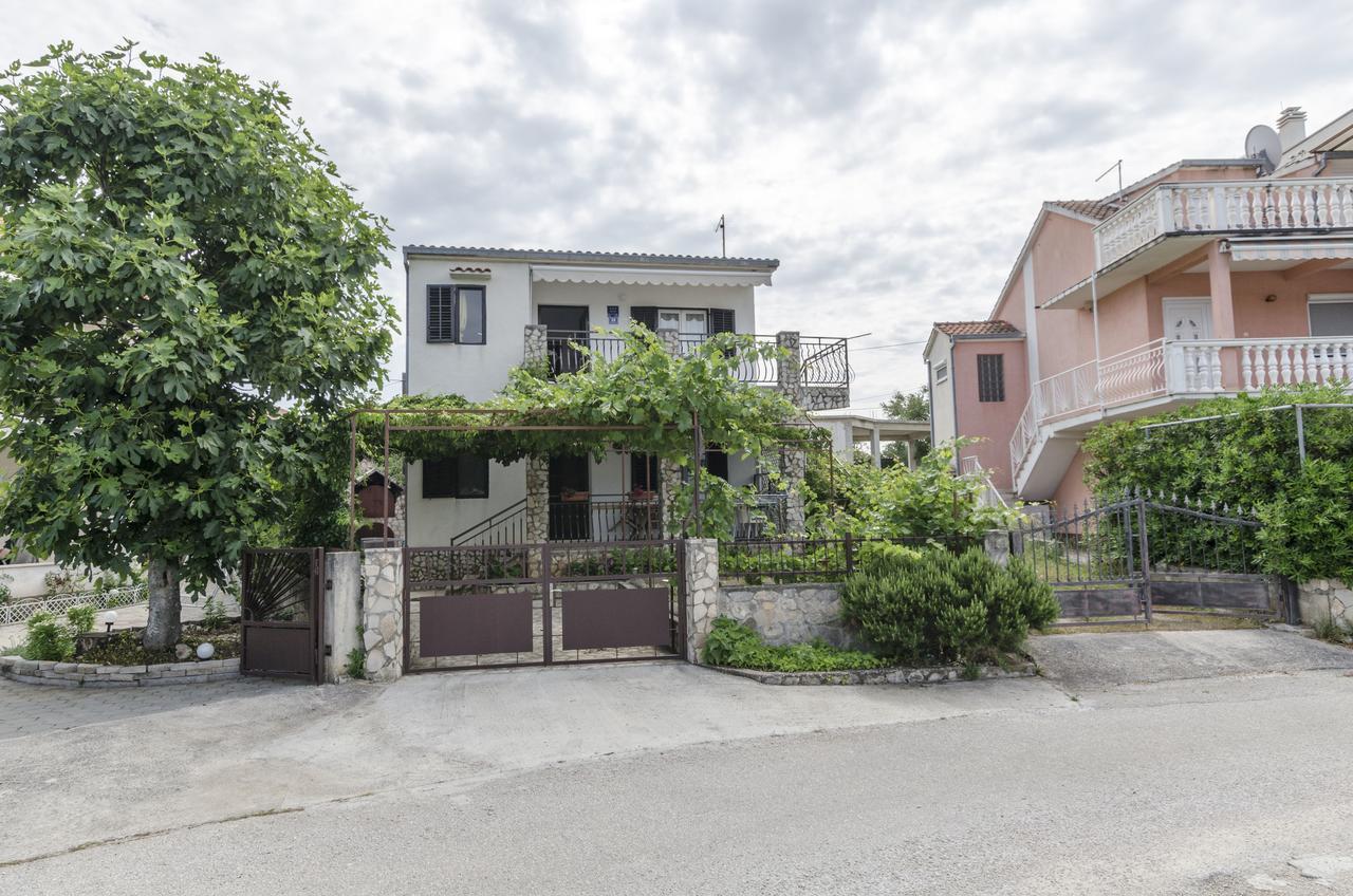Apartment Brnabic Рогозница Экстерьер фото